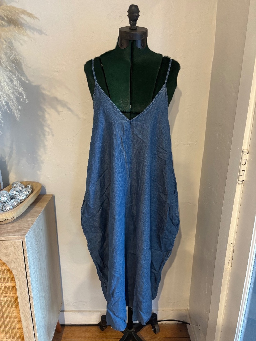 Denim dress with pockets
